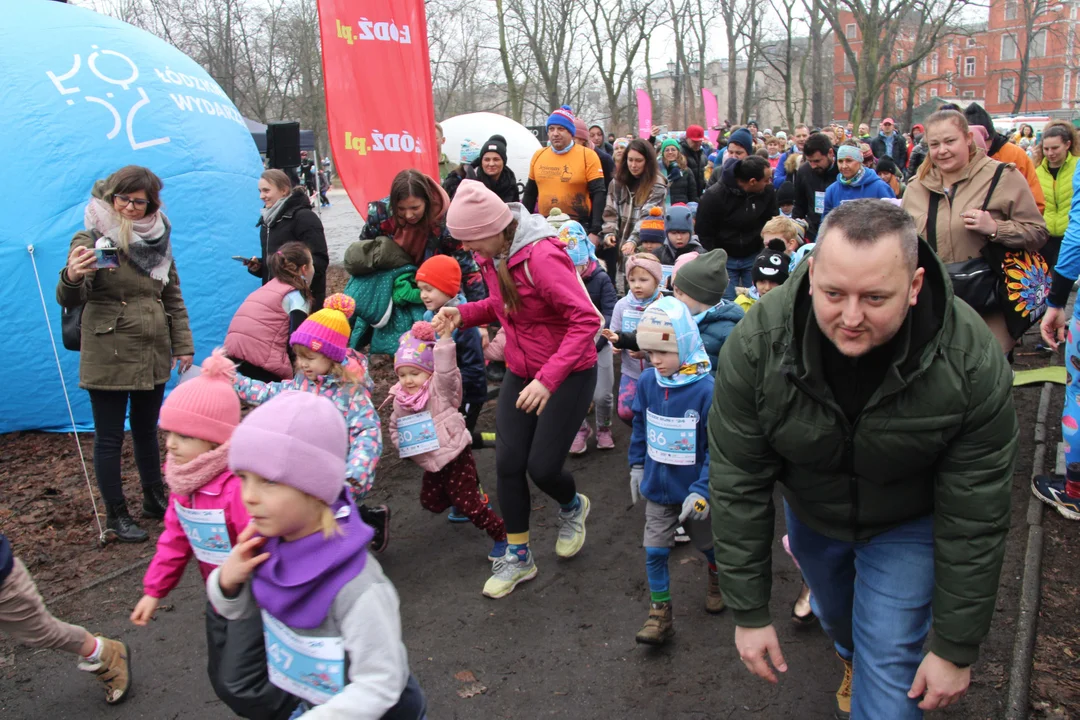 Pączek Run 2024 w parku Poniatowskiego w Łodzi