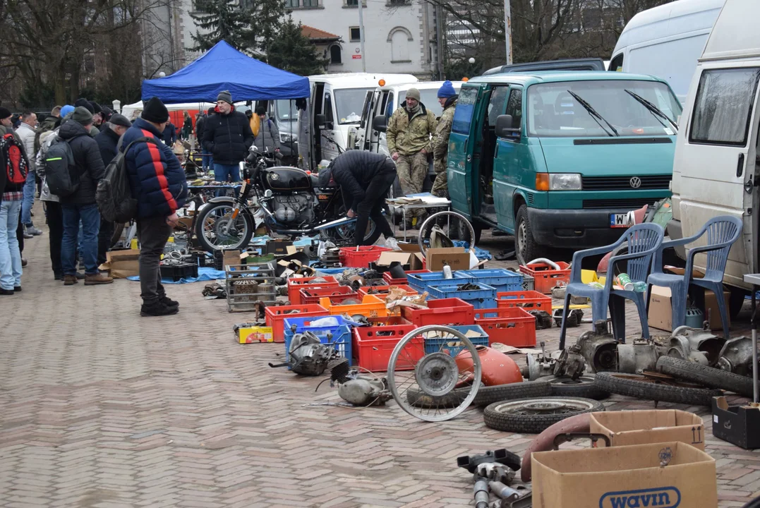 Zimowa edycja Moto Weteran Bazar 2025