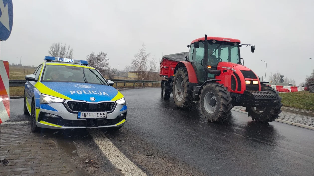 Protest rolników. Policja z Kutna podaje najnowsze informacje