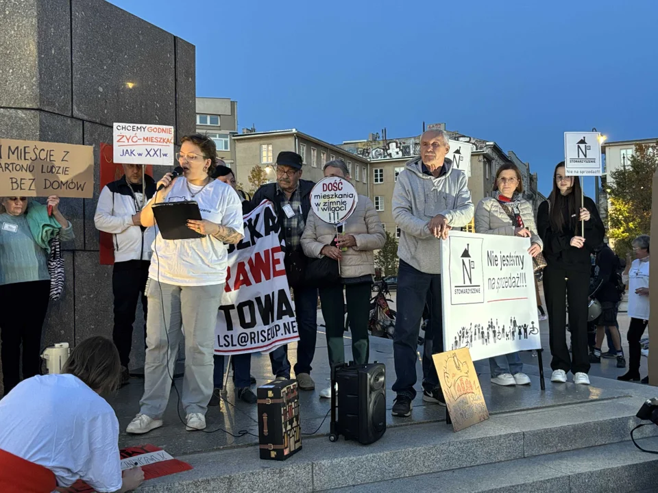 Manifestacja Łódzkiego Stowarzyszenia Lokatorów