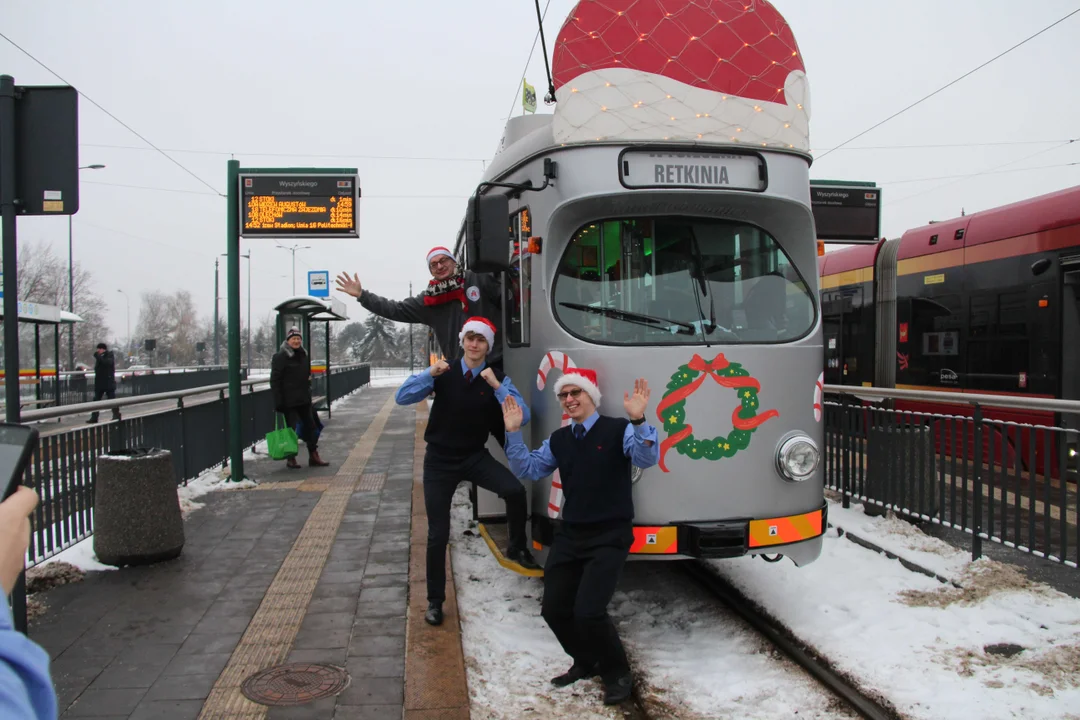 Mikołajkowy tramwaj MPK Łódź wyruszył na ulice Łodzi