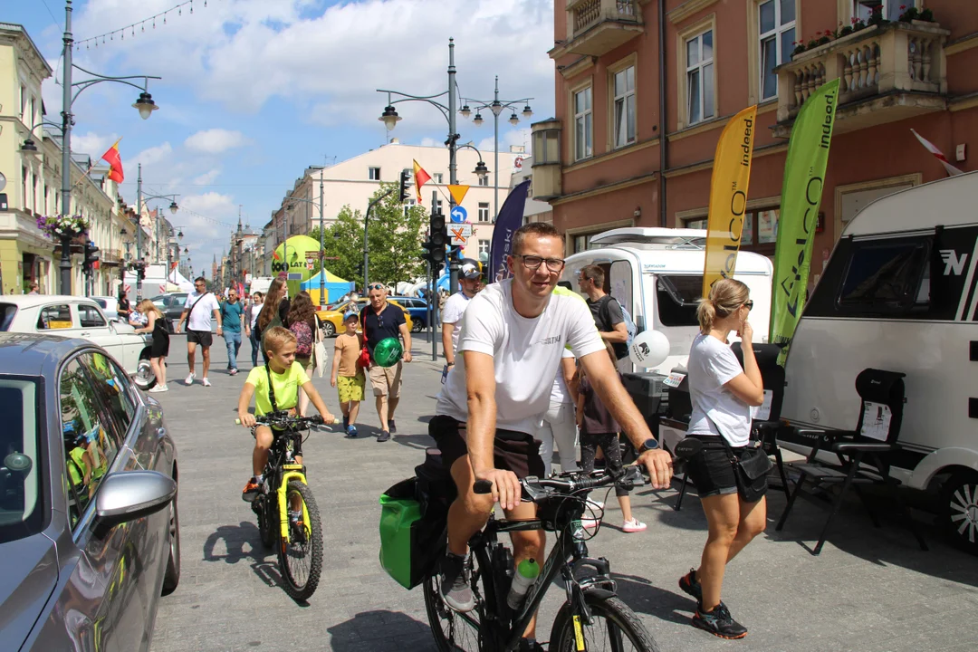 Wystawa motoryzacyjnych klasyków na Piotrkowskiej