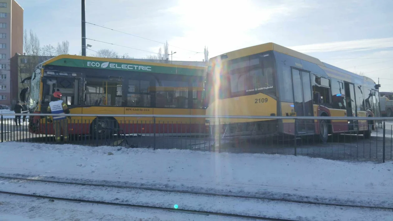 Zderzenie autobusów na Retkini