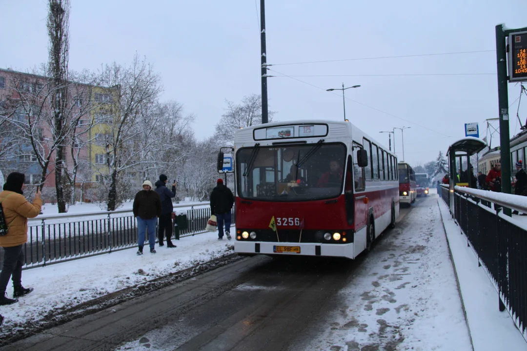 Wielka Parada Zabytkowych Tramwajów i Autobusów w Łodzi