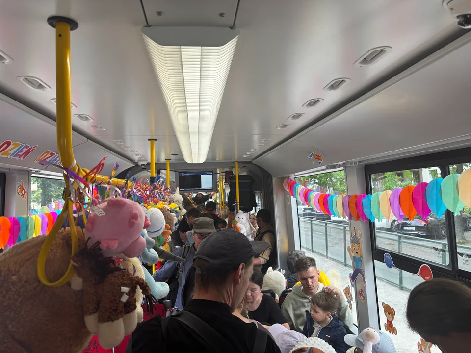 Bajkowy Tramwaj GAiT wyruszył do Brzeźna. Na uczestników czekało wiele niespodzianek