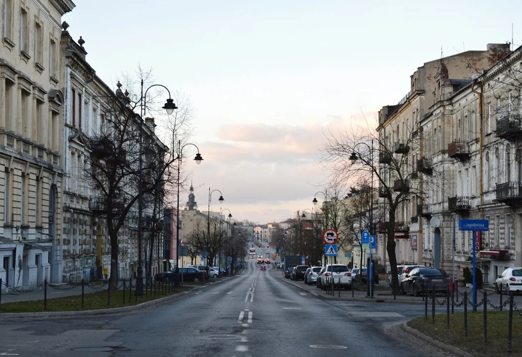 Aleja 3 Maja w Piotrkowie to reprezentacyjna ulica z secesyjną zabudową. Konkurowała z ulicą Słowackiego [ZDJĘCIA] - Zdjęcie główne