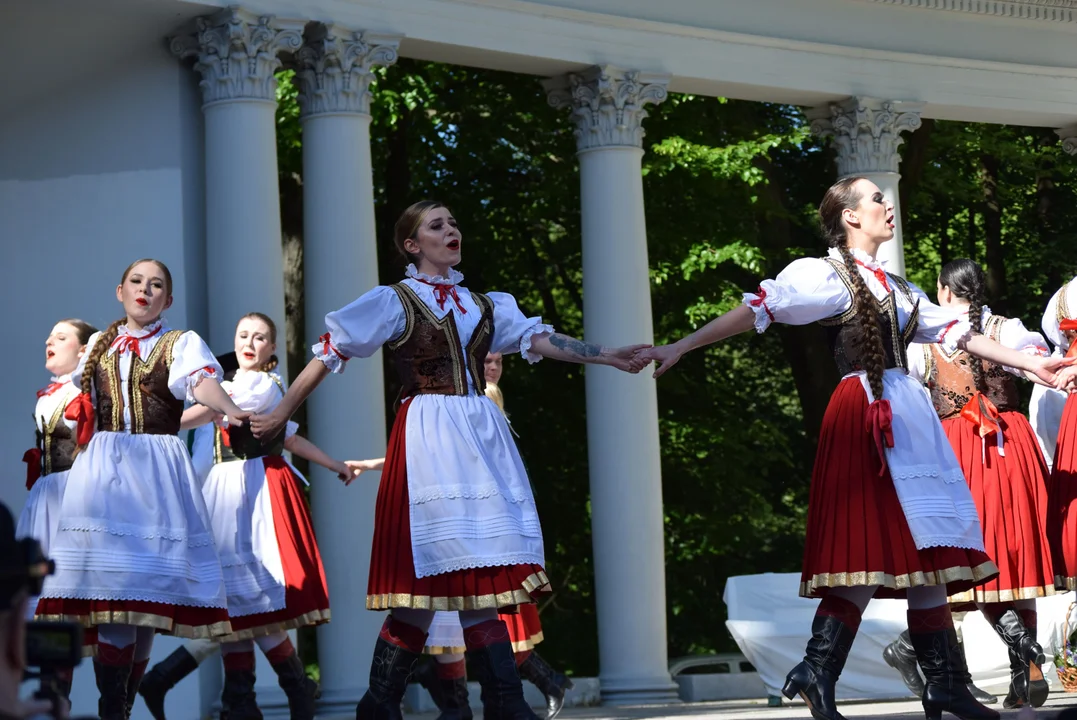 Spotkanie z folklorem w Parku Julianowskim