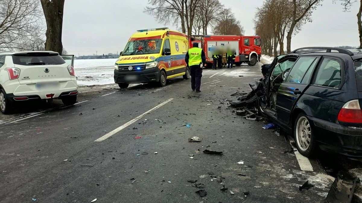 Poważny wypadek pod Płockiem. Są ranni, droga zablokowana! [ZDJĘCIA] - Zdjęcie główne