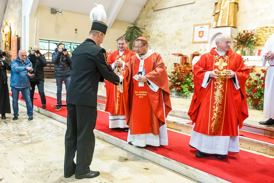 Pracownicy PGE GiEK świętują Barbórkę. Górnicy przeszli ulicami miasta