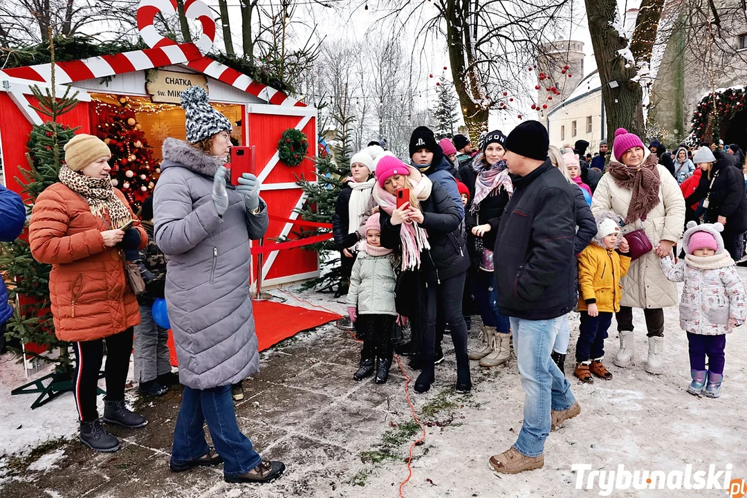 Jarmark Bożonarodzeniowy 2023 w Sulejowie. Tłumy mieszkańców i magia świąt