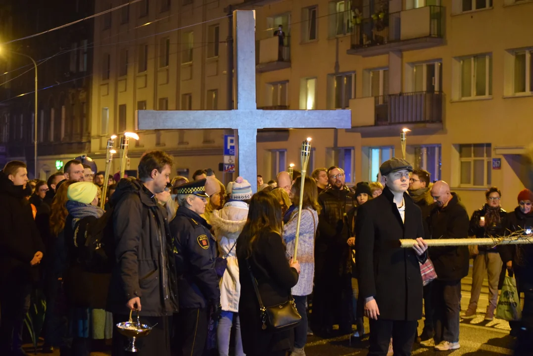 Ekumeniczna droga krzyżowa przeszła ulicami Łodzi