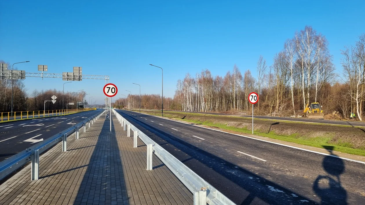 Ważna inwestycja drogowa dla łódzkich kierowców zakończona! Sprawdź, kiedy z niej skorzystamy [ZDJĘCIA] - Zdjęcie główne