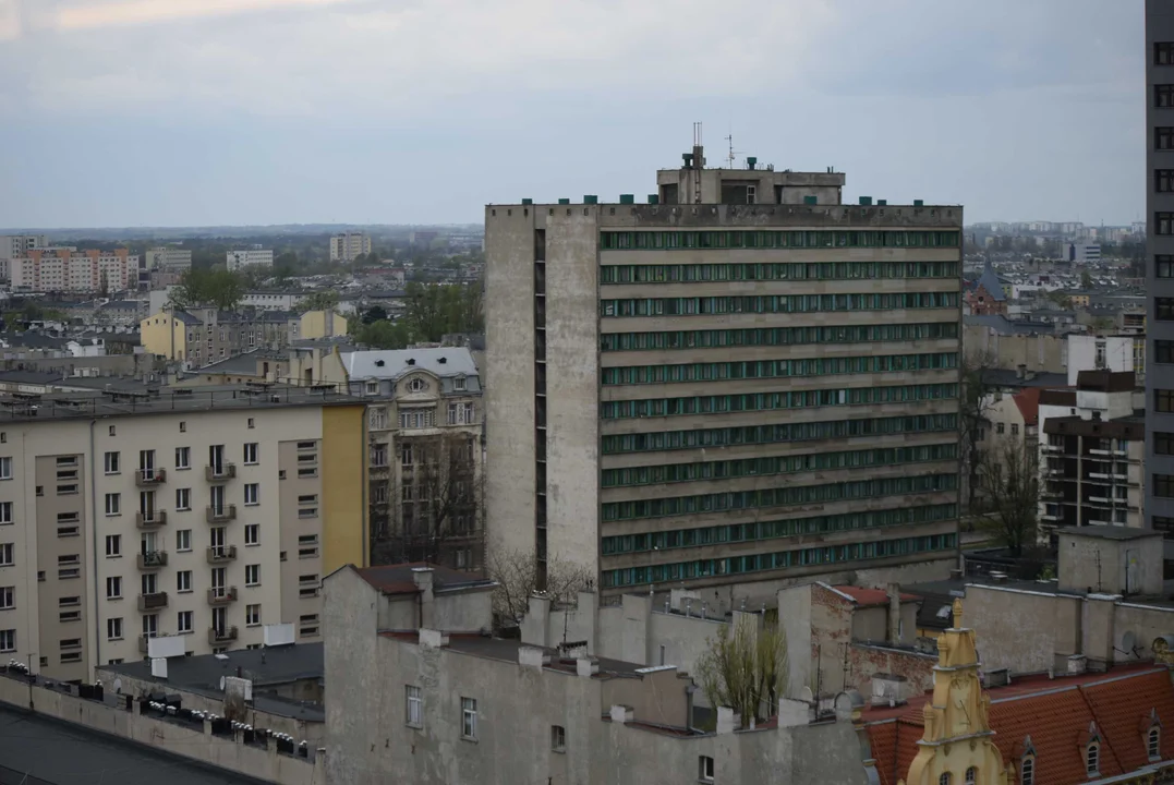 Panorama miasta widziana z wieżowca Red Tower