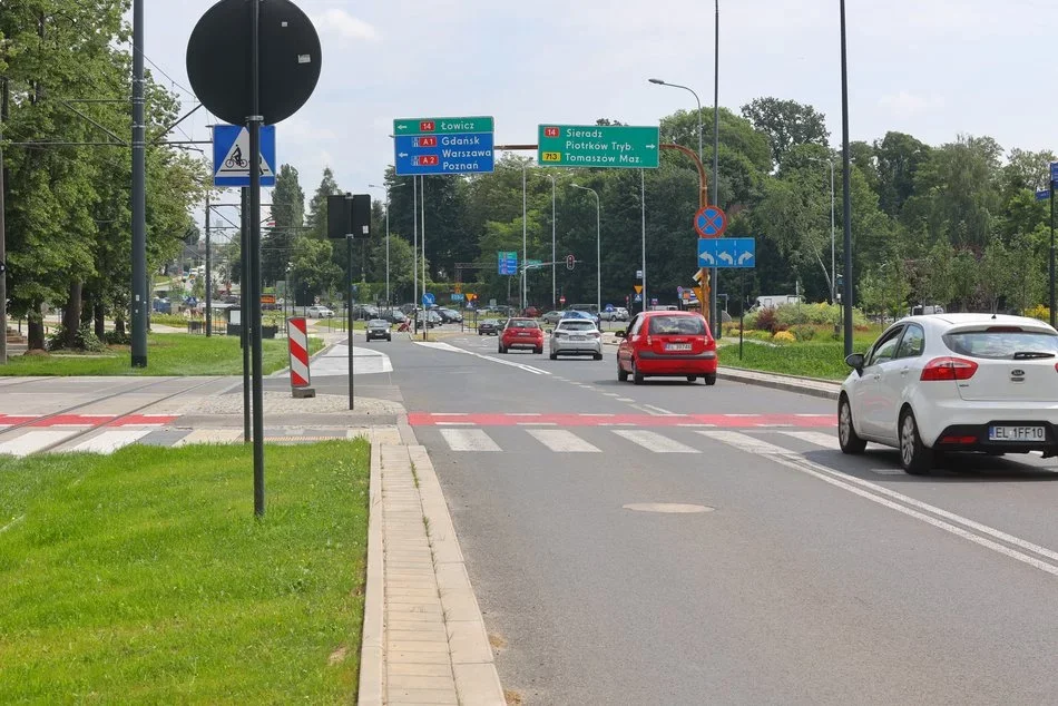 Dojeżdżasz ze Zgierza do Łodzi? Ważna ulica na łódzkich Bałutach już przejezdna - Zdjęcie główne