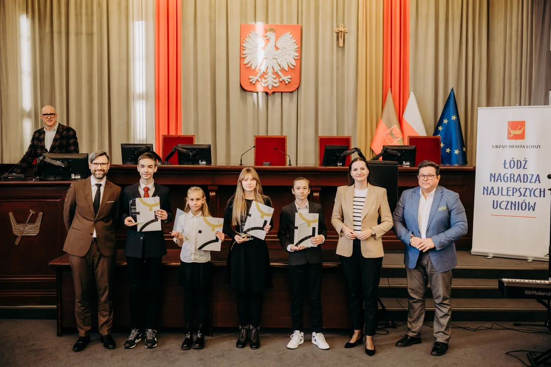 Stypendia dla łódzkich prymusów. Program Mia100 Zdolnych, 25.11.2024 r.