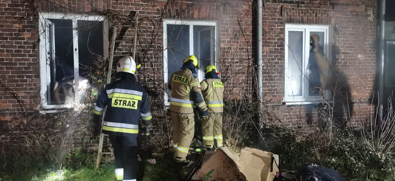 Pożar w Aleksandrowie Łódzkim. Nie żyje mężczyzna - Zdjęcie główne