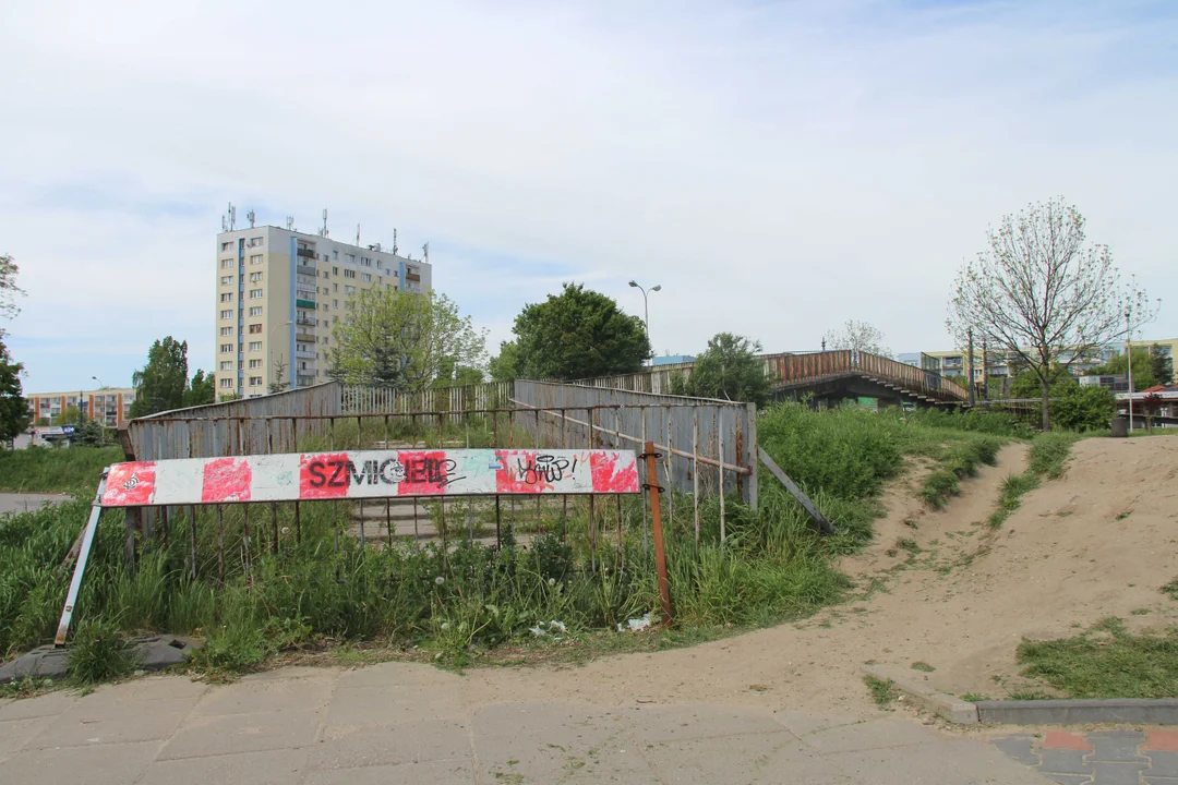 Kładki nad al. Wyszyńskiego w Łodzi do rozbiórki