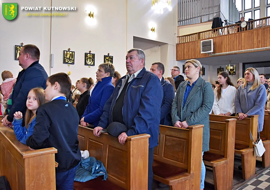 W Bedlnie odbył się koncert galowy II Powiatowego Festiwalu Piosenki Religijnej