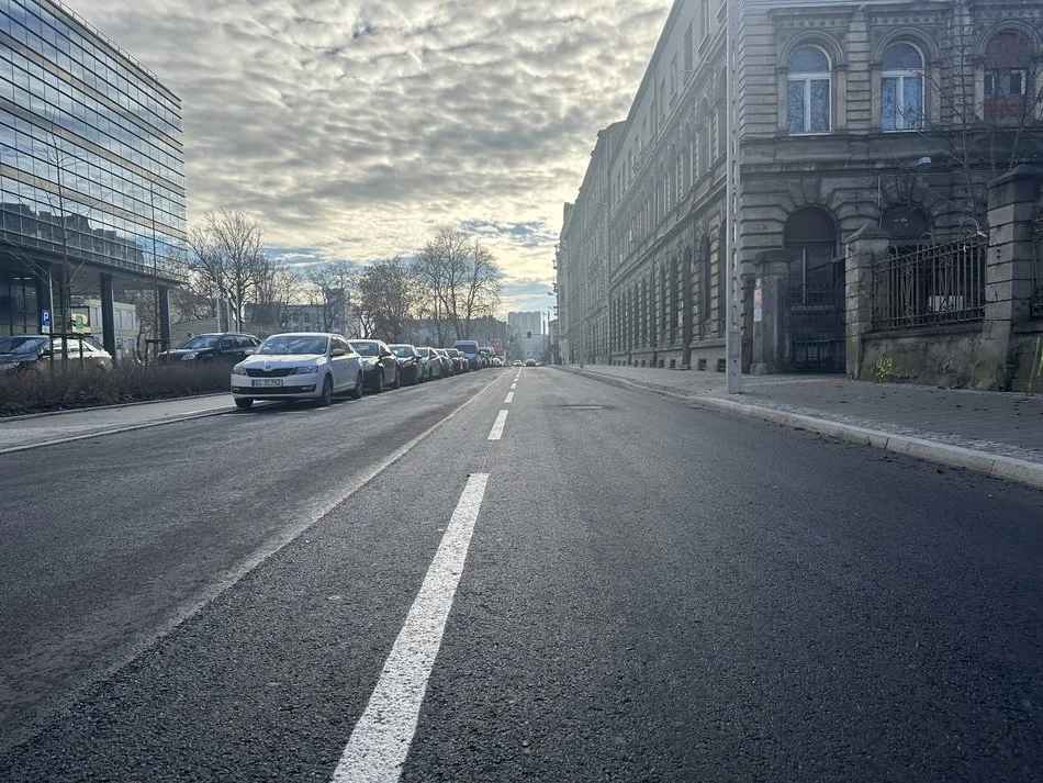 Koniec remontu pierwszego odcinka ulicy Sterlinga w Łodzi