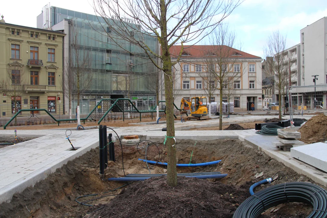 Dobiega końca przebudowa placu Wolności w Łodzi