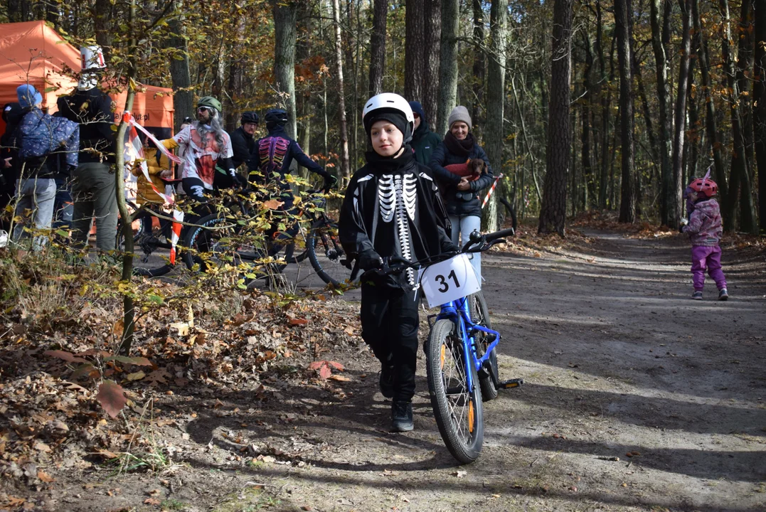 Halloween XC w Lesie Łagiewnickim