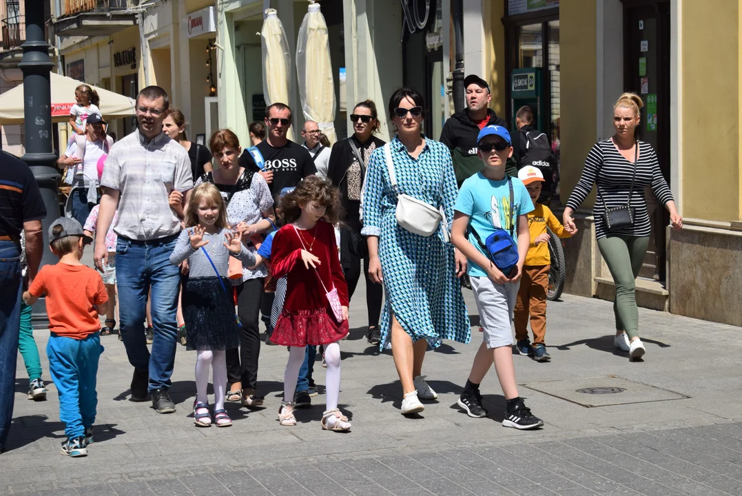 Miejski dzień dziecka w Łodzi. Dzieci przejęły Piotrkowską