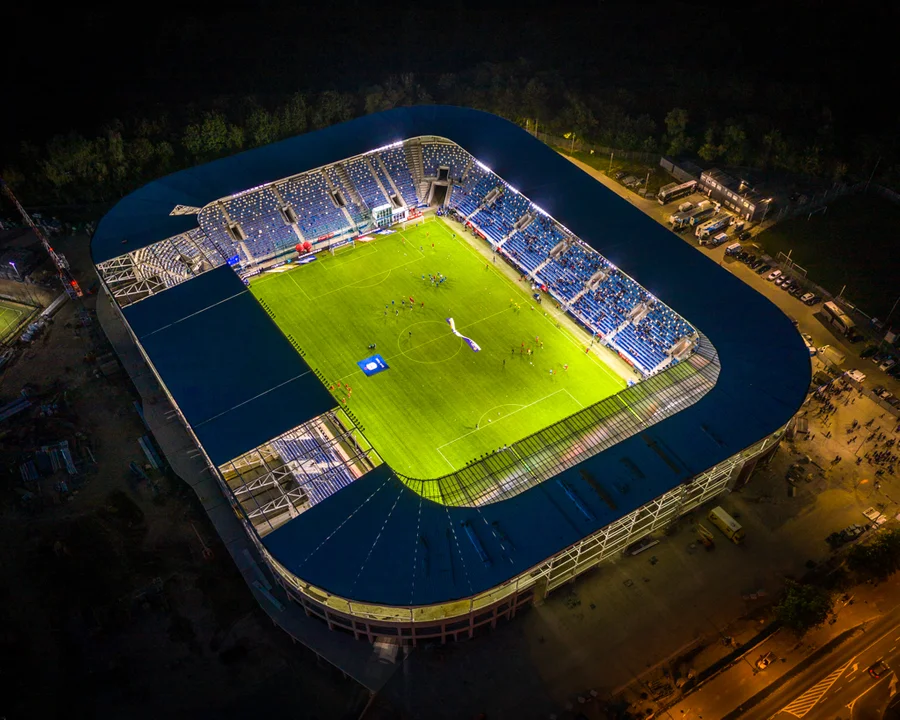 Stadion Wisły Płock już prawie w całości zadaszony!