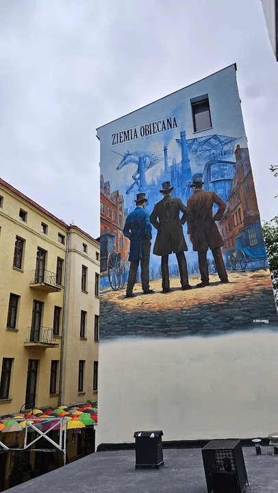 Nowy mural przy Piotrkowskiej 120