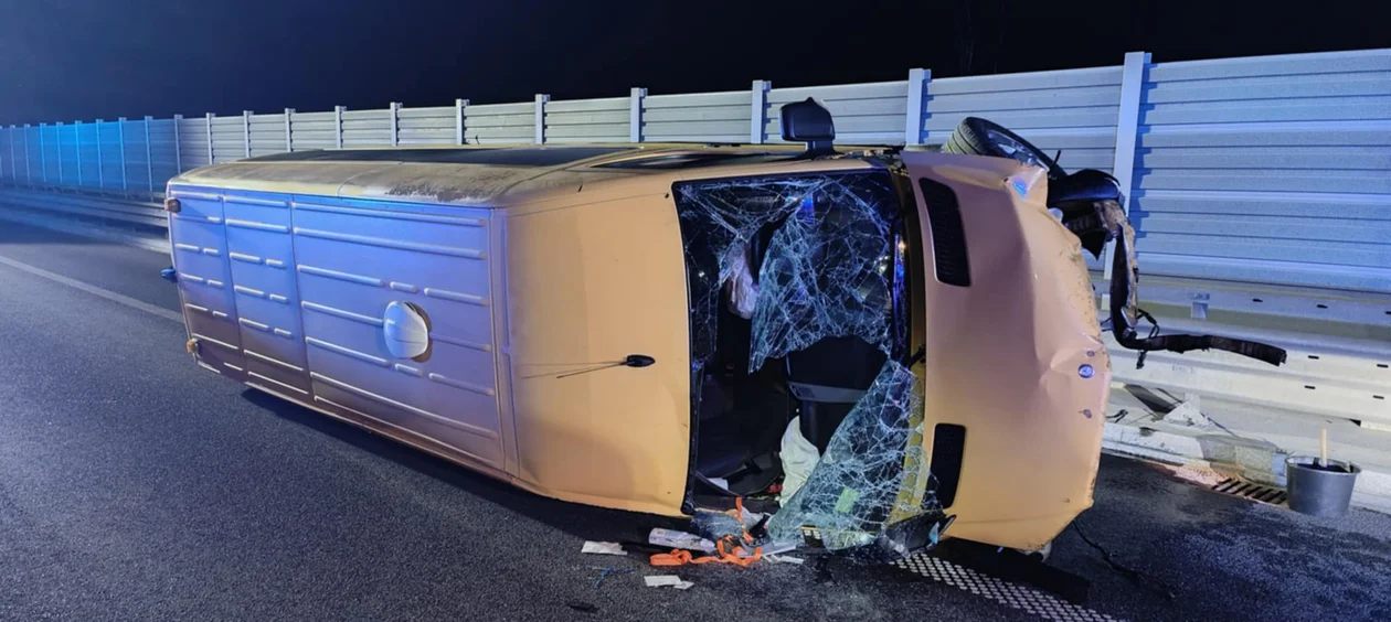 Wypadek na A1 pod Radomskiem