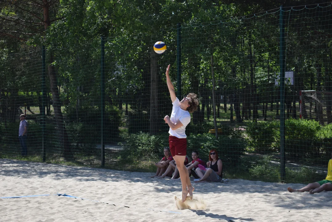 Mistrzostwa powiatu w siatkówce plażowej dziewcząt i chłopców