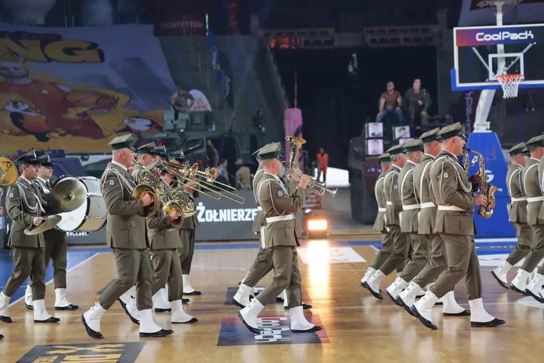 Mecz charytatywny: Gortat Team vs. Żołnierze NATO