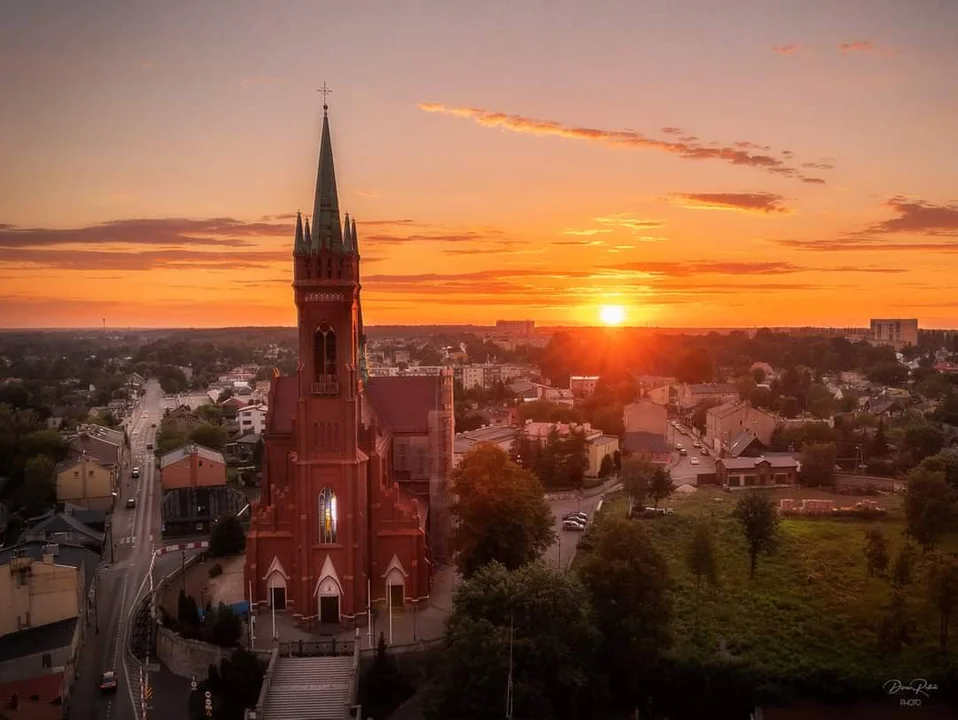 Wernisaż wystawy fotografii Damiana Redlickiego. Zdjęcia zapierają dech w piersiach [galeria]