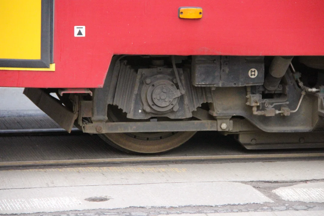 Wykolejenie tramwaju MPK Łódź na Bałutach