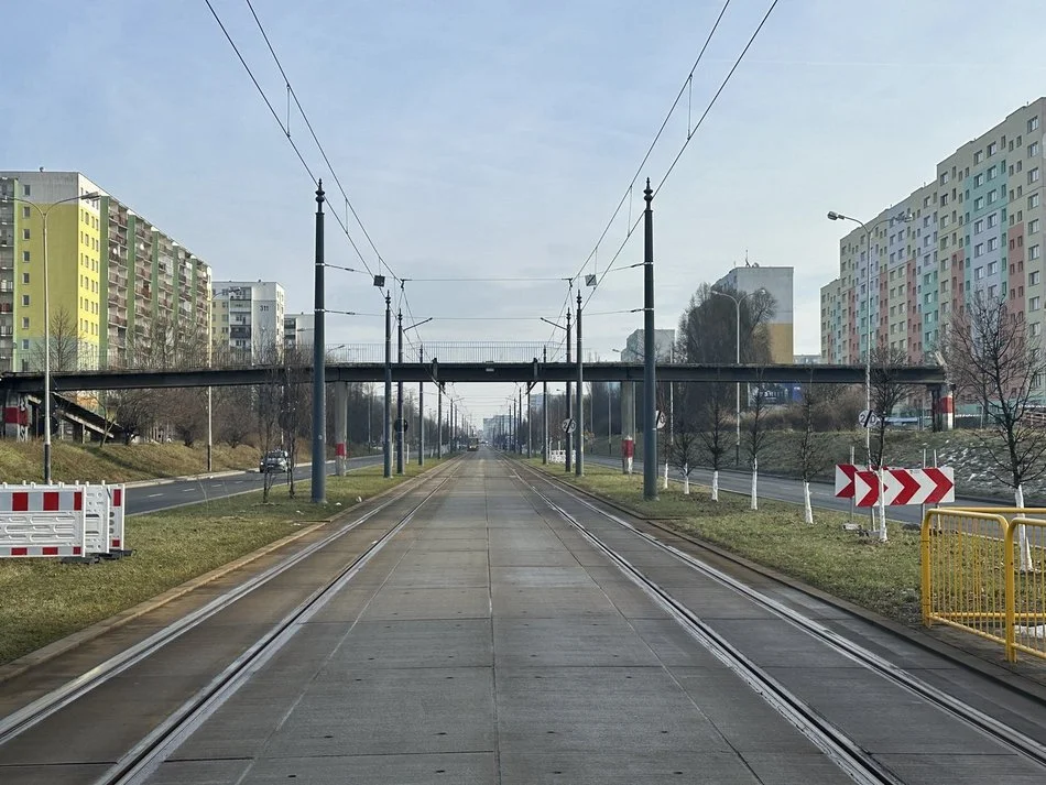 Wyburzą drugą kładkę nad aleją Wyszyńskiego w Łodzi