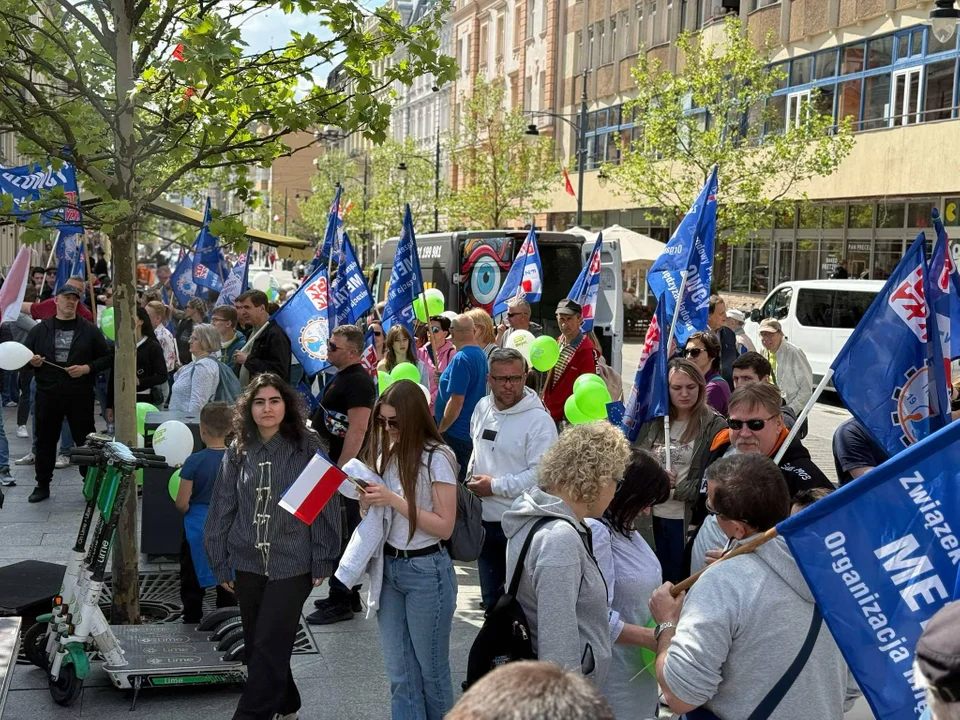Święto Pracy w Łodzi. Współorganizatorami OPZZ i Nowa Lewica