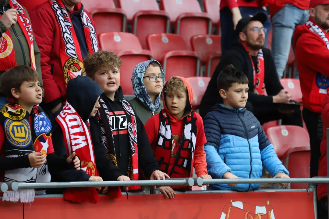 Widzew Łódź kontra Puszcza Niepołomice