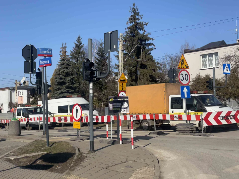 Remont torowiska przy ulicy Telefonicznej w Łodzi