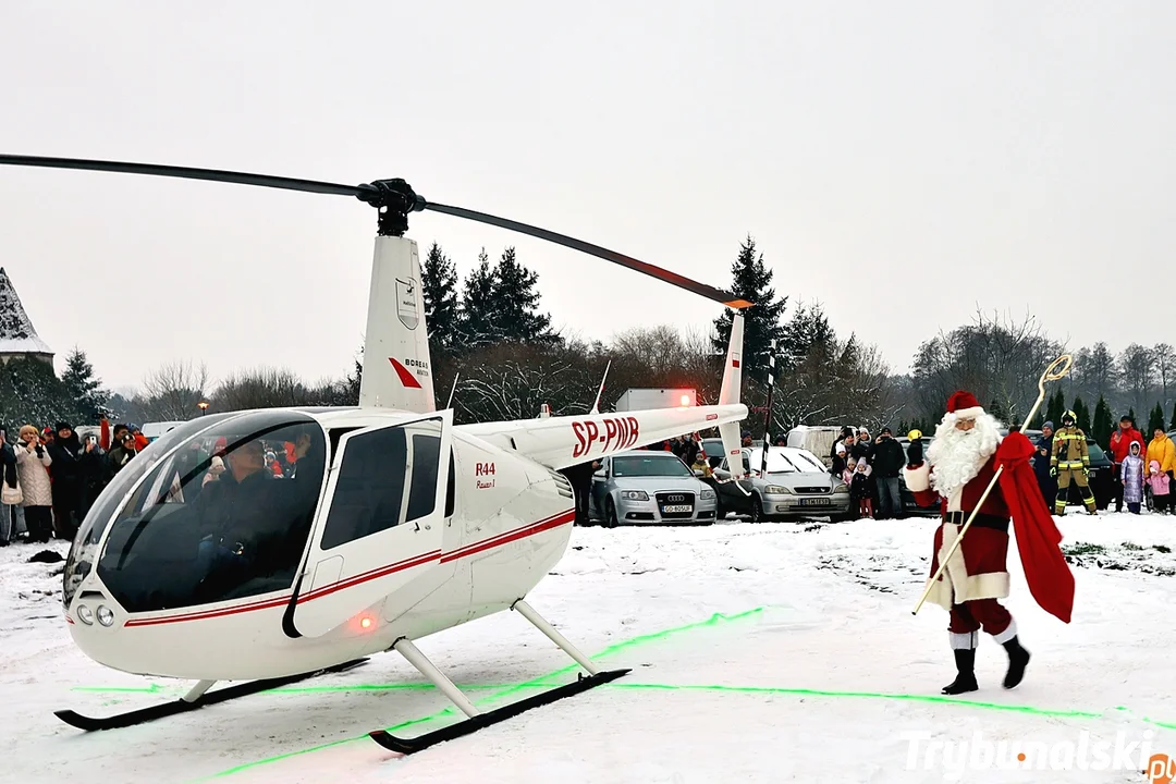 Jarmark Bożonarodzeniowy 2023 w Sulejowie. Tłumy mieszkańców i magia świąt