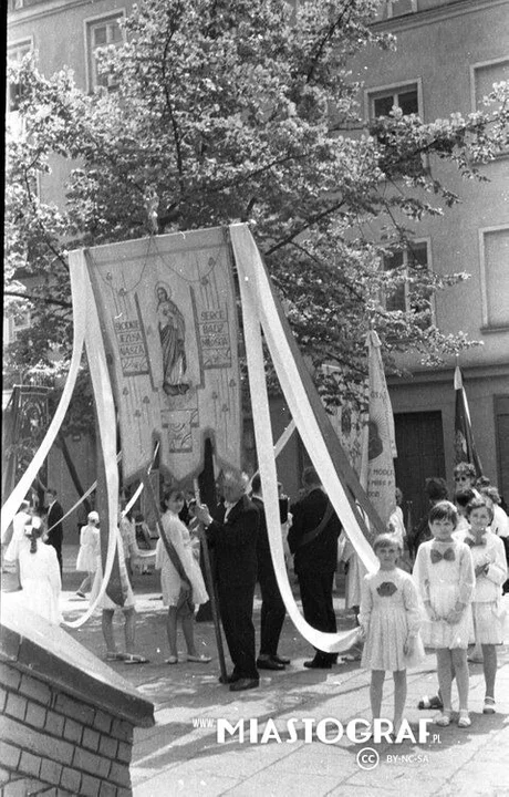 Dawne procesje Bożego Ciała w Łodzi i regionie