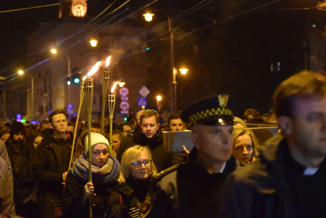 Ekumeniczna droga krzyżowa przeszła ulicami Łodzi