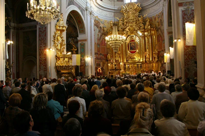 Obraz z XVI wieku ściśle związany z historią Piotrkowa. Przez dwa wieki procesje niosły go przez miasto [ZDJĘCIA] - Zdjęcie główne