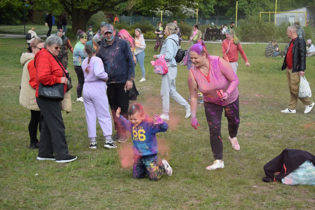 Holi Święto Kolorów na Stawach Jana w maju
