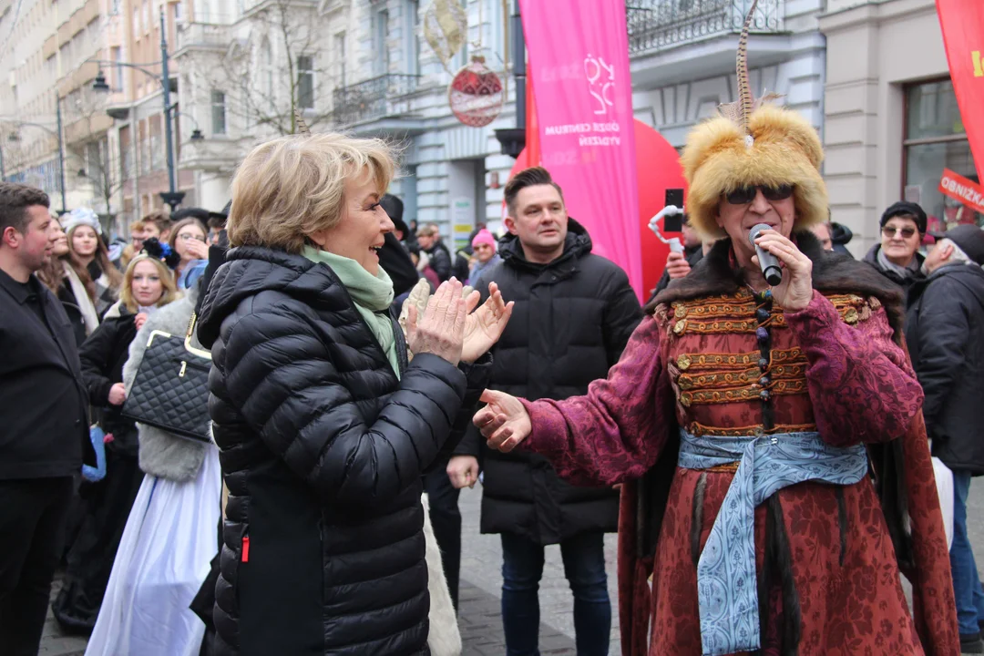 Polonez dla Łodzi 2024 na ul. Piotrkowskiej w Łodzi