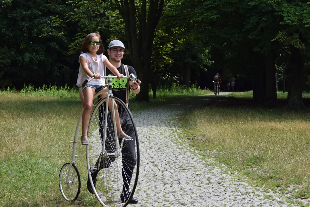 Historia rowerów w Parku Julianowskim na 600. urodizny Łodzi