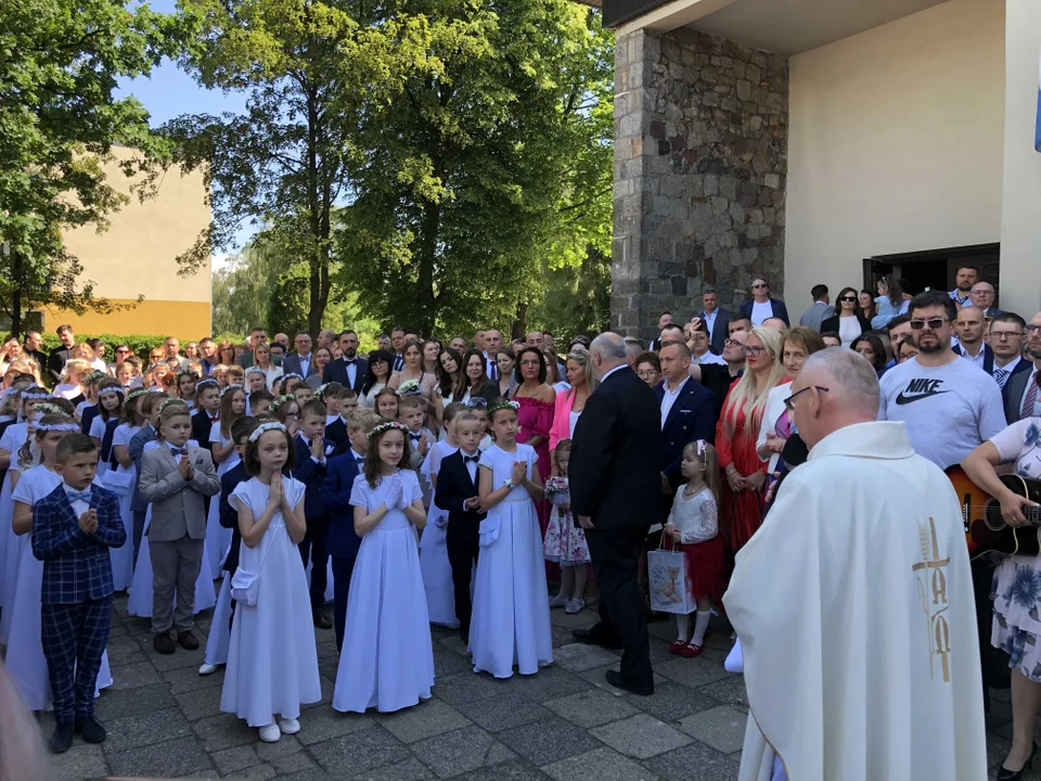 I Komunia Święta dzieci ze Szkoły Podstawowej nr 6 w Zgierzu [ZDJĘCIA]