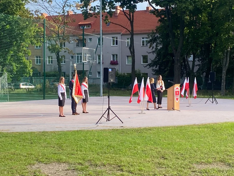Rozpoczęcie roku szkolnego 2025/2026 w II LO w Gdańsku.