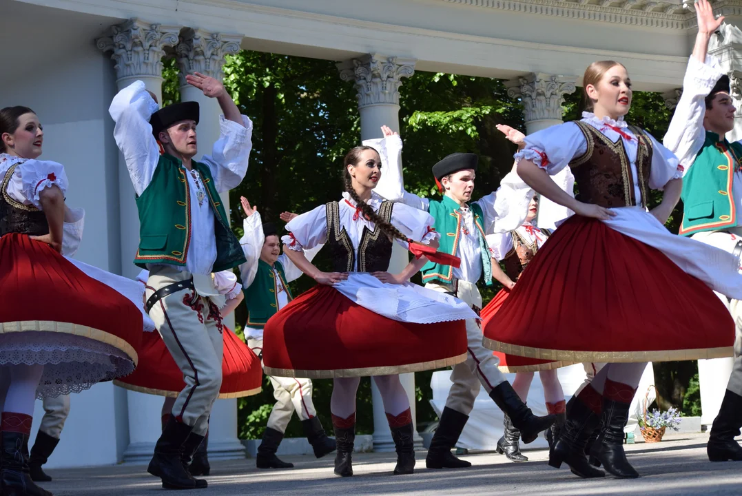 Spotkanie z folklorem w Parku Julianowskim