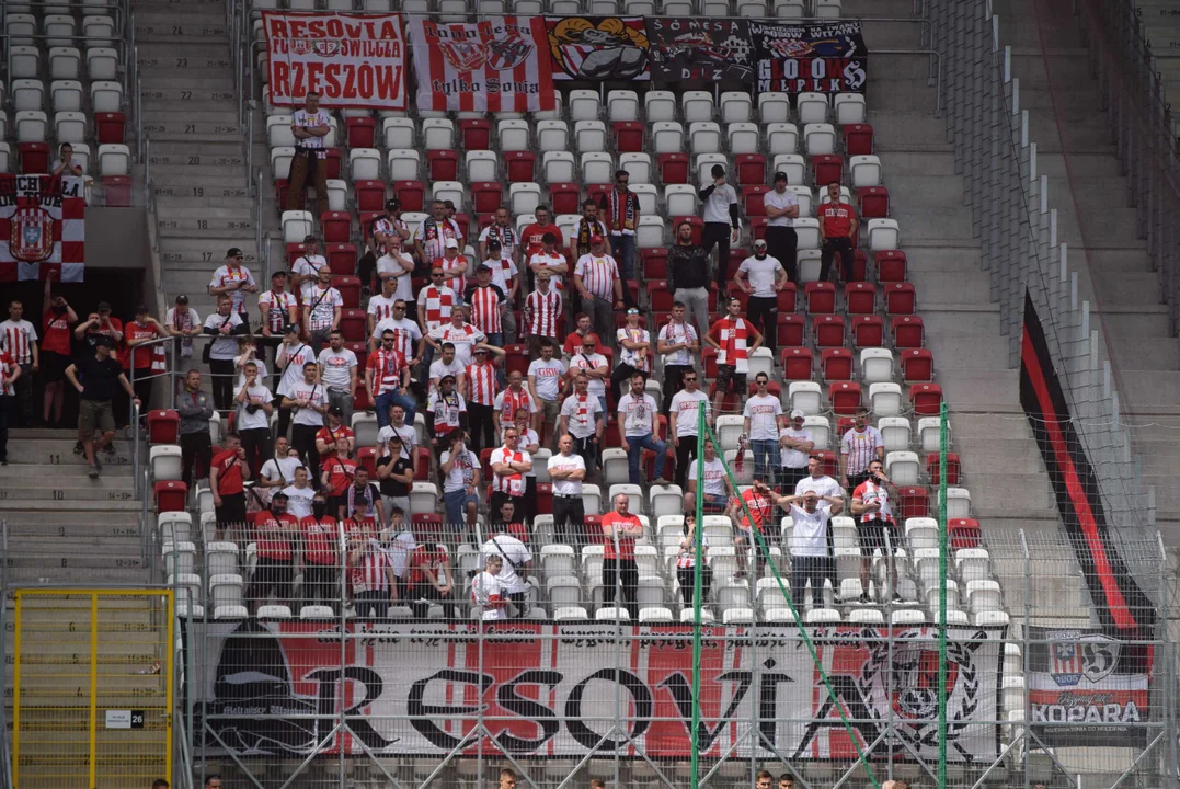 Piłkarskie starcie ŁKS Łódź z Resovią - Stadion Króla 21.05.2023