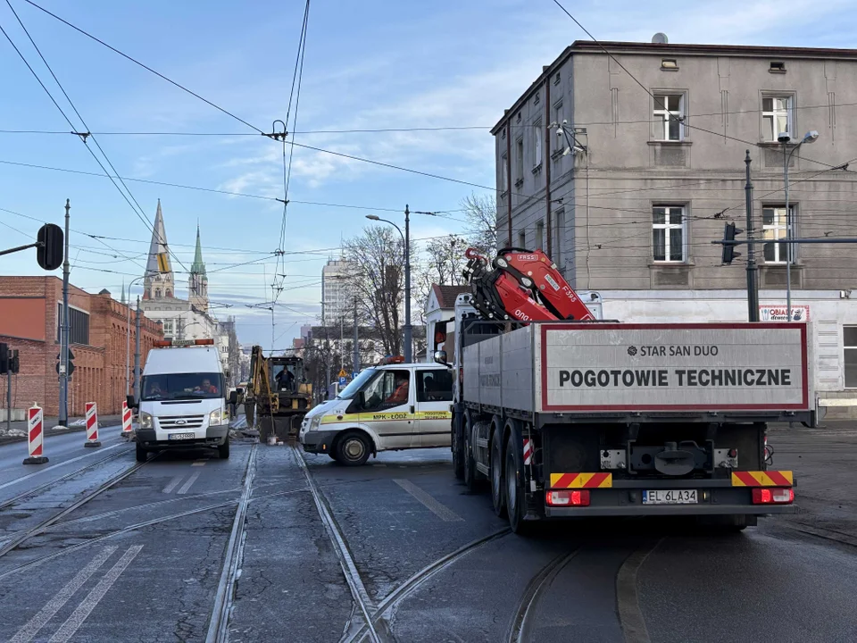 Pilna naprawa torowiska na pl. Reymonta