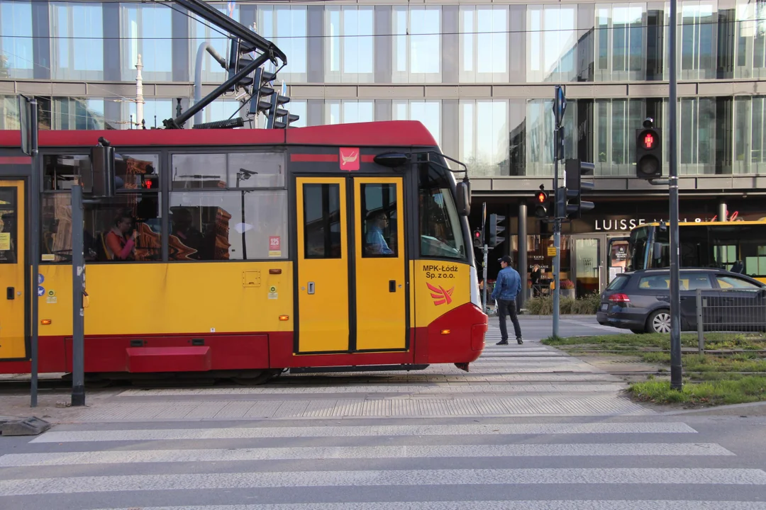 Utrudnienia dla kierowców na ulicy Zachodniej w Łodzi - 30.10.2023 r.